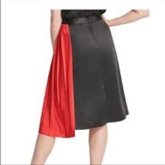 DKNY ASYM PLEATED SKIRT - Picture 3 of 11